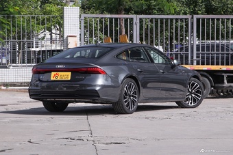 2025款奥迪A7 45 TFSI 臻选型