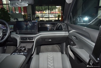 2026款宋L DM-i 130KM超越型茶晶灰