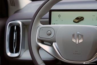 2025款零跑B01 430舒享版