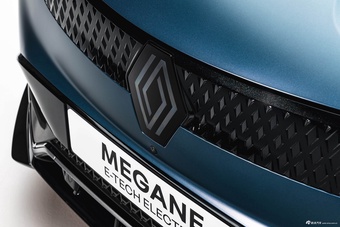2026款梅甘娜纯电 E-Tech Electric Esprit Alpine 官图