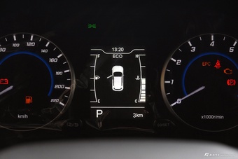 2024款瑞虎3x 1.5L CVT卓越版