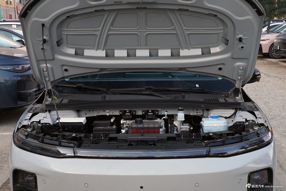 2025款零跑B01 430舒享版