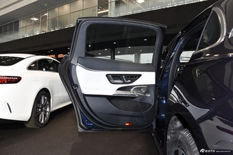 2024款奔驰E级 E 300 L 豪华型