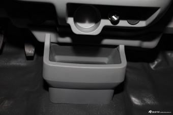 2021款凯锐浩克2.0L手动畅运标准6座平顶1TZS