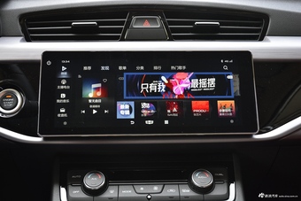2021款博越1.8TD DCT两驱亚运版 