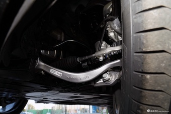 2026款宝马X5 xDrive 30Li 尊享型 M运动曜夜套装