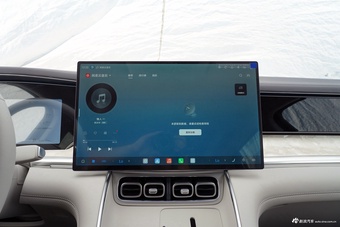 2026款海狮08 EV 800KM 5座 四驱旗舰型