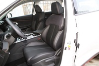 2023款欧尚X7 PLUS畅享版 1.5T自动智享型 7座