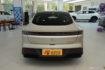 2026款风神E80 515km 领先版