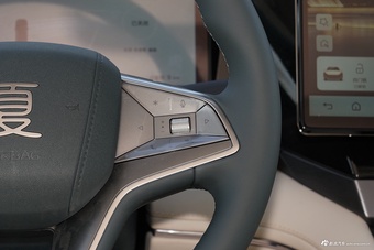 2026款比亚迪夏 DM-i 1.5T 218KM 卓越型