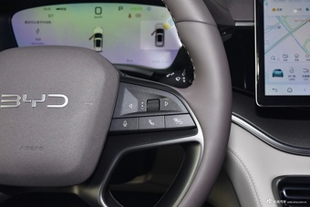 2025款宋PLUS EV 智驾版 520km 尊贵型