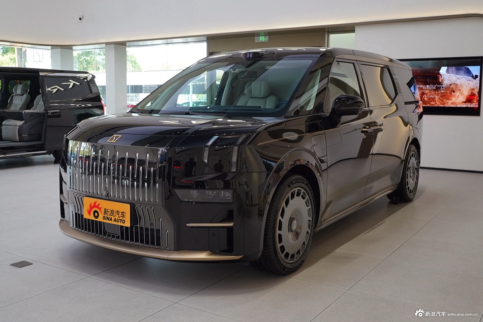 2024款ZEEKR 009 光辉典藏版