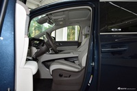 2022款腾势D9 DM-i 970 四驱旗舰型