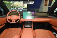 2026款深蓝S05 520MAX纯电版