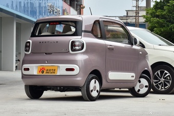 2026款奔腾小马 222km 炫彩马