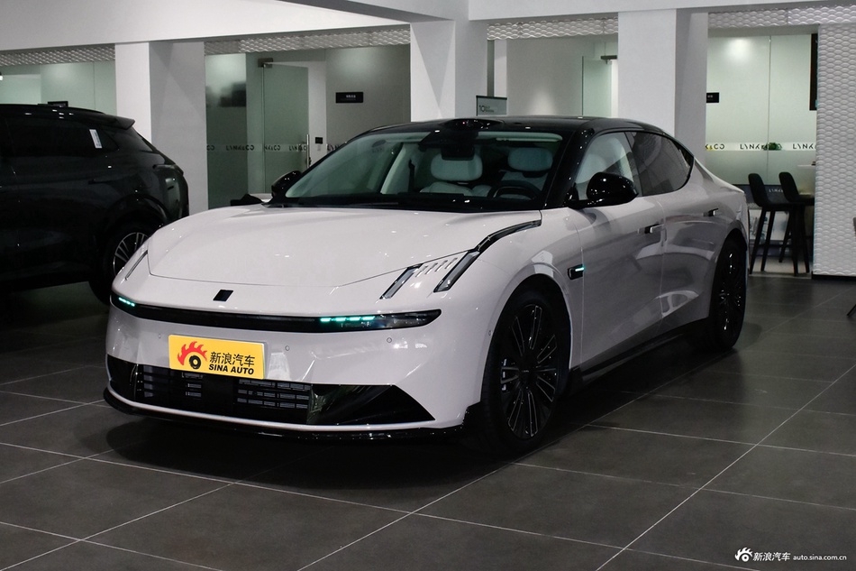 2025款领克10 EM-P 240四驱Ultra运动版