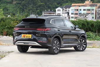 2025款宋PLUS EV 520km 豪华型