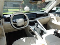 2024款荣威D5X 135科技版