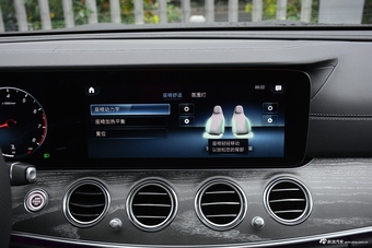 2021款奔驰E级改款 E 300 L 运动豪华型 