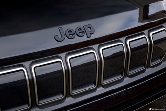 2026款Avenger Black Edition 官图