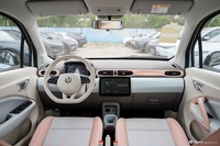 2024款零跑T03 200轻享版