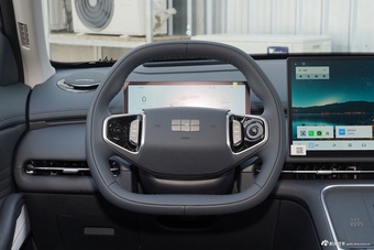 2026款银河星舰7 605km 远航+