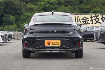 2025款红旗H6 2.0T 致美版