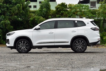 2025款瑞虎8 卓越版 230TCI 自动豪华版 5座