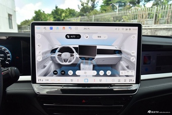 2025款帕萨特 Pro 380TSI 龙尊版