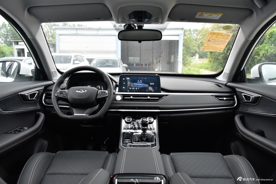 2025款瑞虎8 卓越版 230TCI 手动舒适版 5座