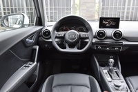 2025款奥迪Q2L 35 TFSI 时尚动感型