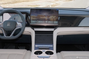 2026款比亚迪夏 DM-i 1.5T 218KM 卓越型