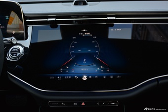 2024款奔驰E级 E 260 L 运动型