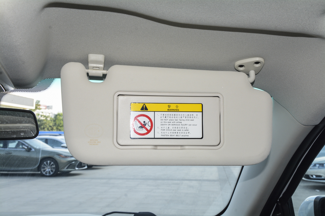 2019款斯威X7 1.8L手动舒适版7座