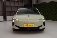 2025款红旗EH7 690 智选版