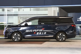 2024款瑞风RF8 PHEV 智聆版 1.5T 150KM 旗舰型