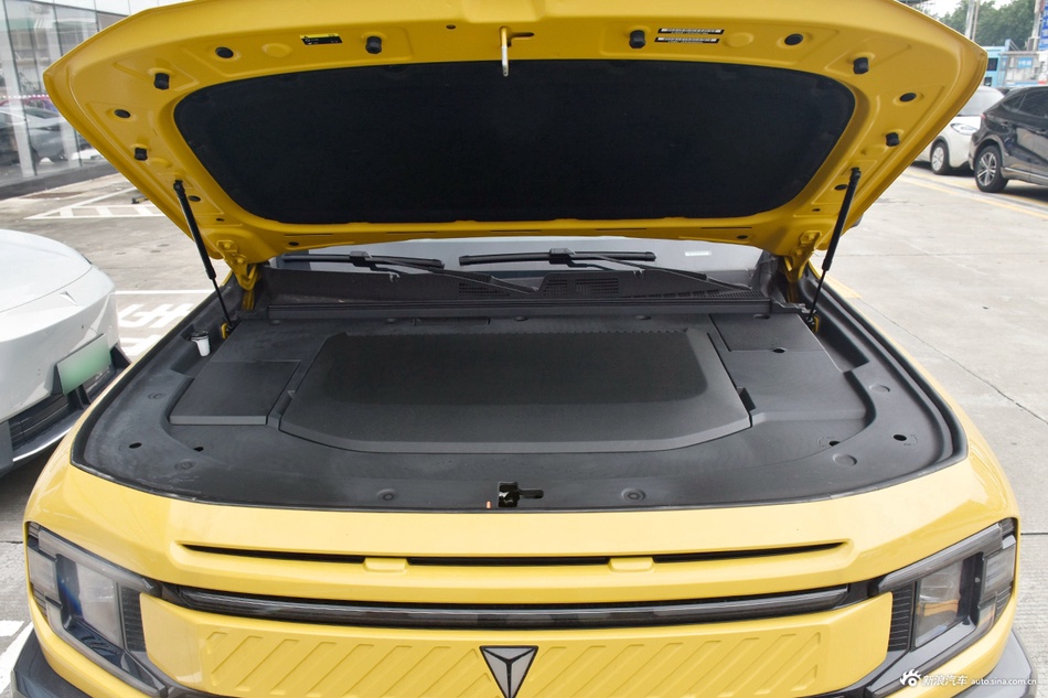 2025款深蓝G318 无忧穿越版 四驱秘境版