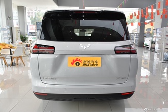 2025款五菱星光730 1.5T 6MT 舒适型