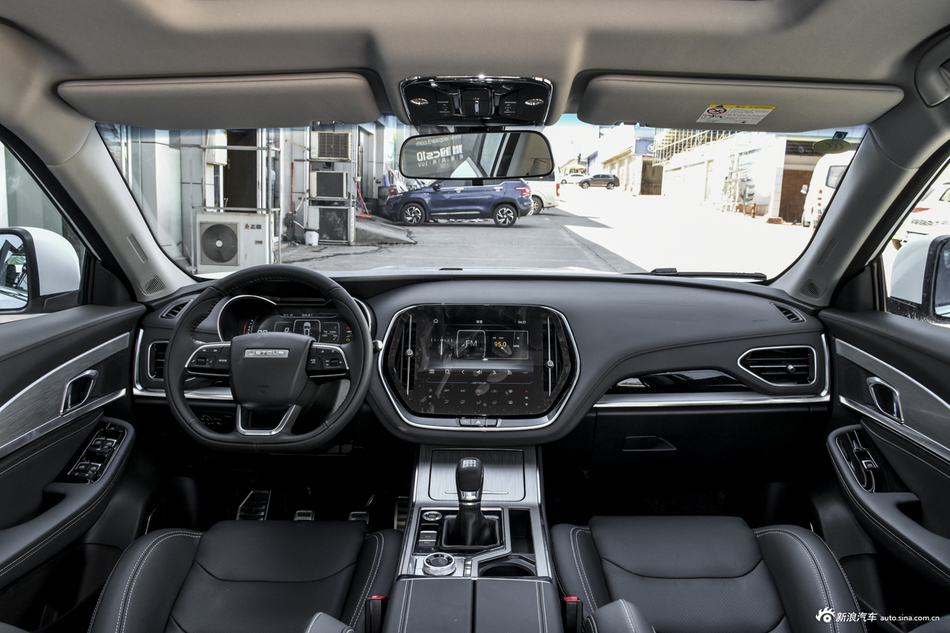 2020款捷途X70 1.5T手动悦行版6座 