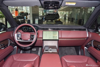 2026款揽胜 3.0 L6 400PS SE长轴版图片