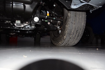 2026款长城炮 2.4T乘用炮自动柴油四驱尊享型