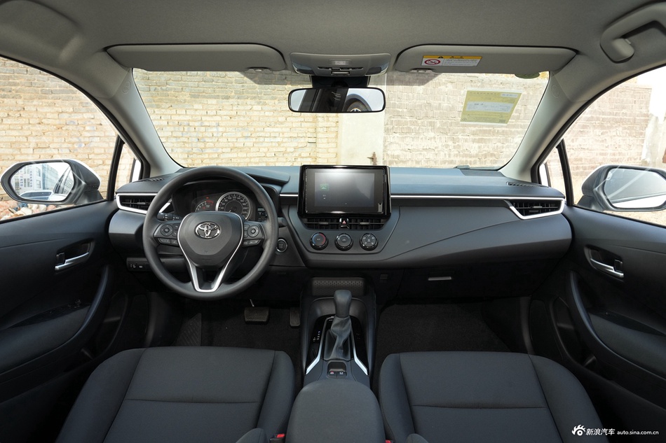 2025款卡罗拉 1.2T 先锋版