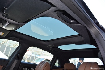 2023款奔驰E级 E 300 L 运动豪华型