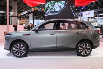 2025广州车展实拍：红旗HS6 PHEV