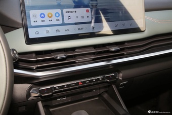 2024款豪越L 2.0T DCT尊贵型