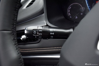 2025款瑞虎8 卓越版 230TCI 自动豪华版 5座