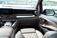 2025款傲旋 2.0T 纵横四海50周年限量版