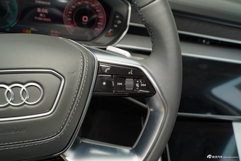 2025款奥迪A8L 45 TFSI quattro 豪华型