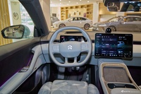 2025款蔚来ET5T 75kWh Touring