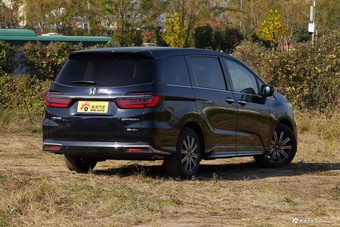 2026款奥德赛 2.0L e:HEV 锐·领享版